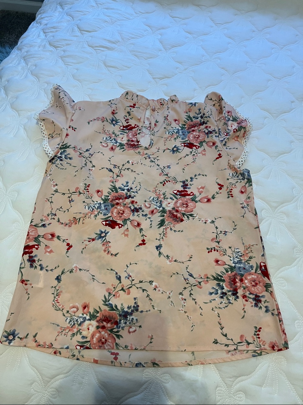 Women’s Peach Floral Short-Sleeve Top - Picture 3 of 6